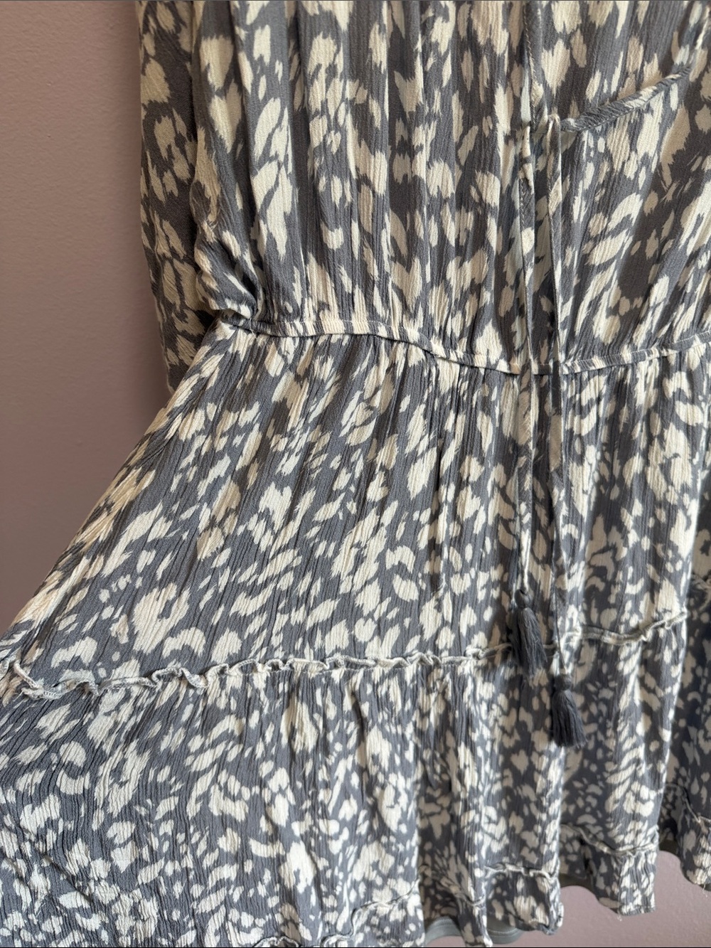Gray & White Printed Tiered Women's Dress - Picture 7 of 12